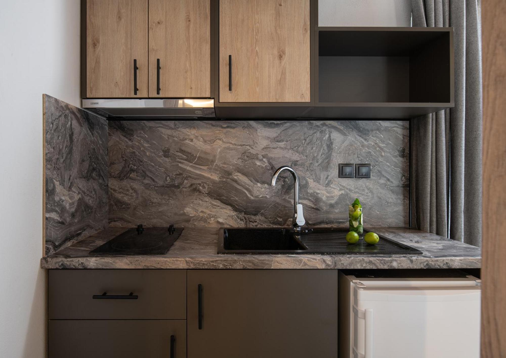 Erifili At Sarti Beach Apartments & Studios Экстерьер фото
