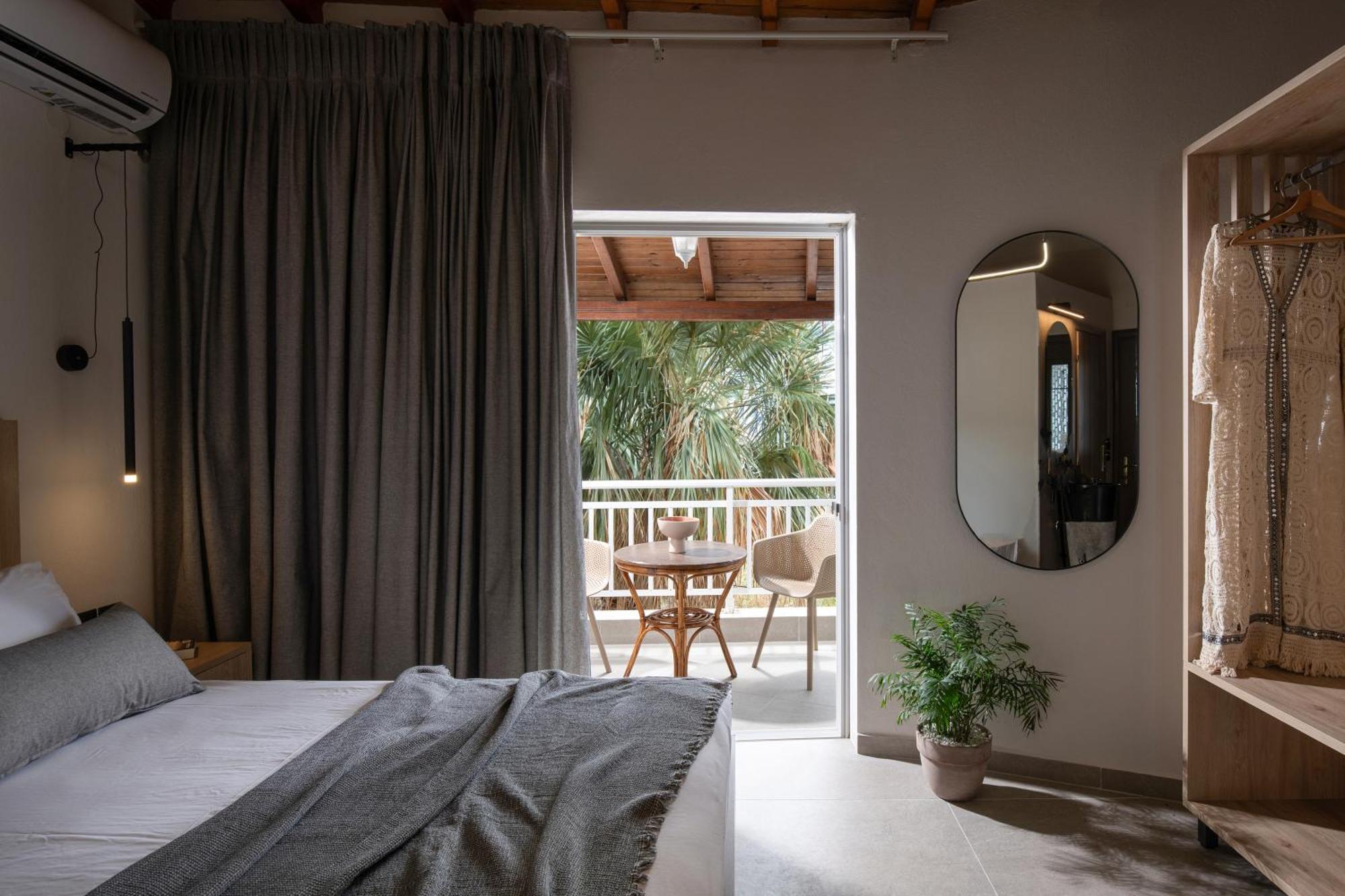 Erifili At Sarti Beach Apartments & Studios Экстерьер фото
