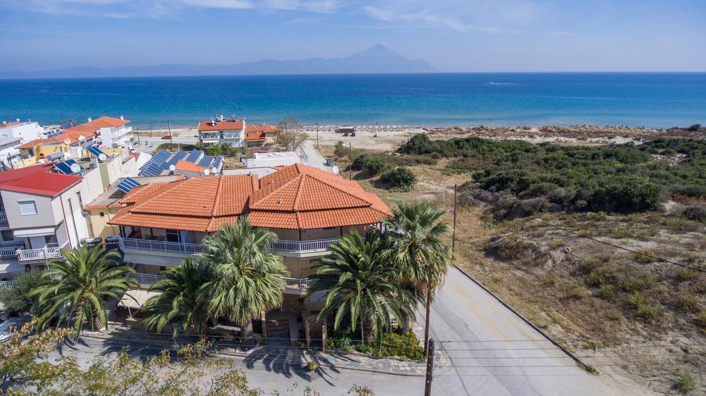 Erifili At Sarti Beach Apartments & Studios Экстерьер фото